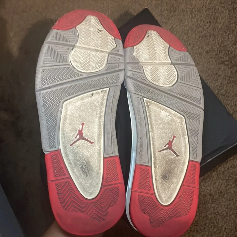Air Jordan 4 Retro black/cement grey (2019)- GS 5.5